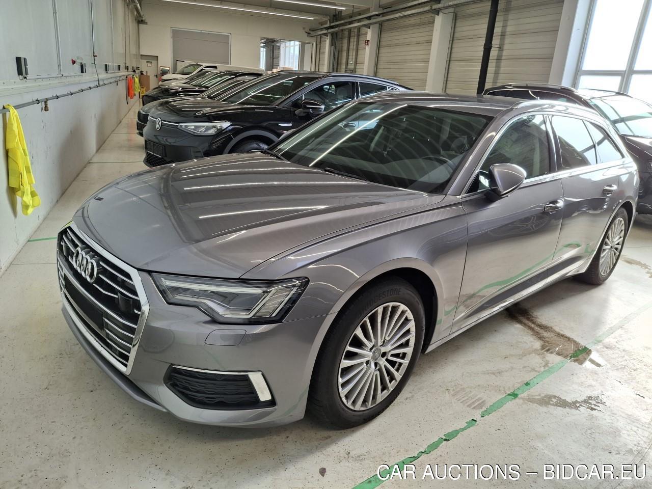Audi A6 Avant 40 TDI quattro S-tronic Design 150