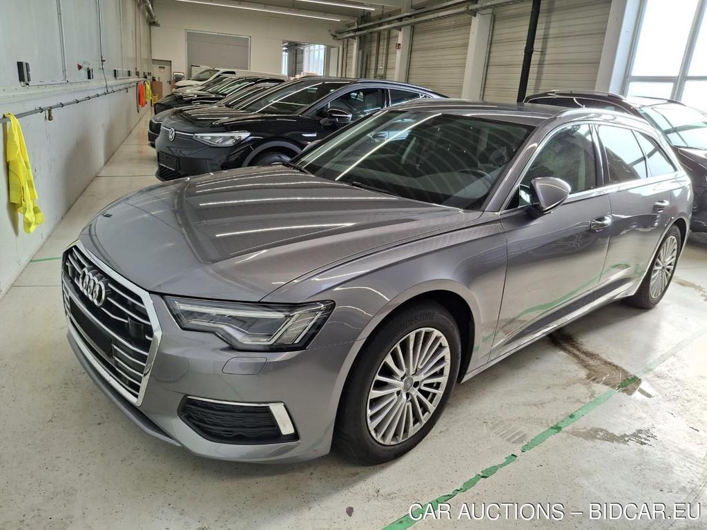 Audi A6 Avant 40 TDI quattro S-tronic Design 150