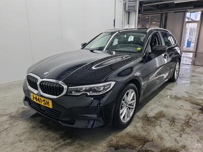 BMW 330 eA 215kW touring, 2020