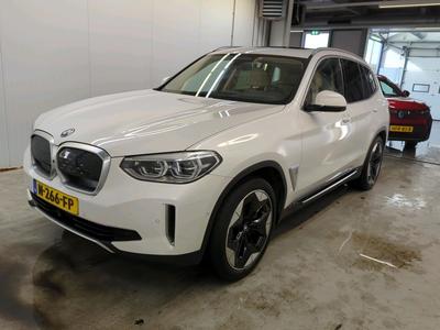 BMW IX3 210kW / 80kWH Executive automaat, 2021
