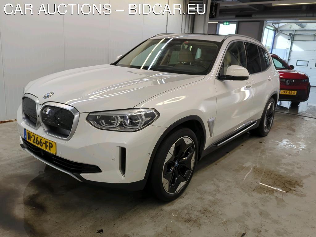BMW IX3 210kW / 80kWH Executive automaat, 2021