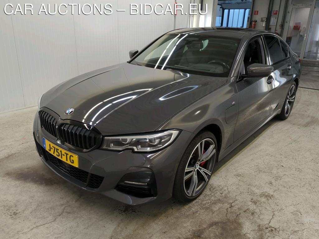 BMW 330 eA 215kW, 2020
