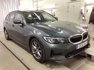 BMW 3-SERIE 330e Touring Sport Line Drag HiFi Rattvarme