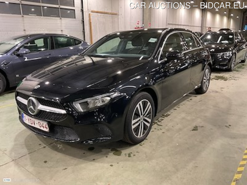 Mercedes-Benz A-Klasse 1.3 A 250 E DCT BUSINESS SOLUTION