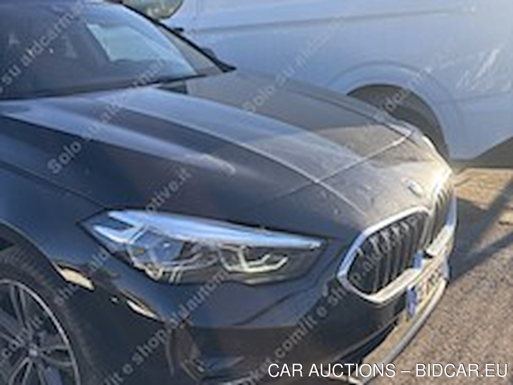 BMW series 2 GC 216d sport -