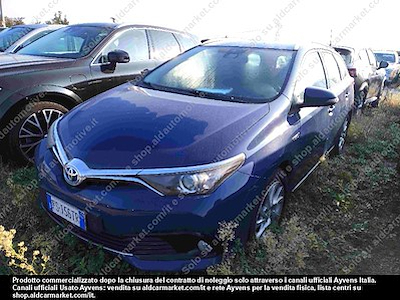 Toyota auris touring sports hybrid business -