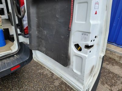 Ford Transit 350M 2.0TD 130PK 96KW M6 TREND 4D, 2019