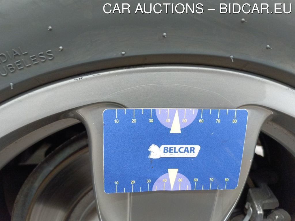 BMW Serie1-f40 REEKS HATCH 116D (85 KW) 5D, 2020