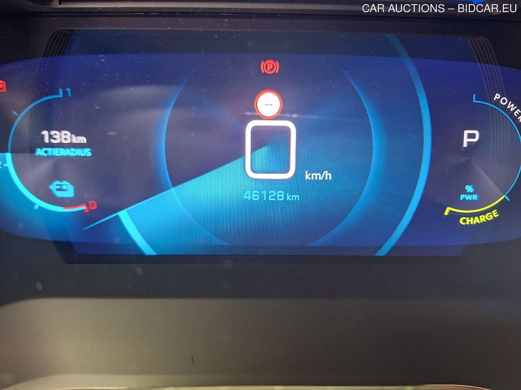 Peugeot 2008-p1 19 BEV. PEUGEOT 2008 E-2008 GT 5D, 2021