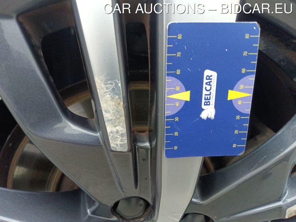 Peugeot 5008 1.5 BLUEHDI 96KW S&S EAT8 ALLURE 5D, 2020