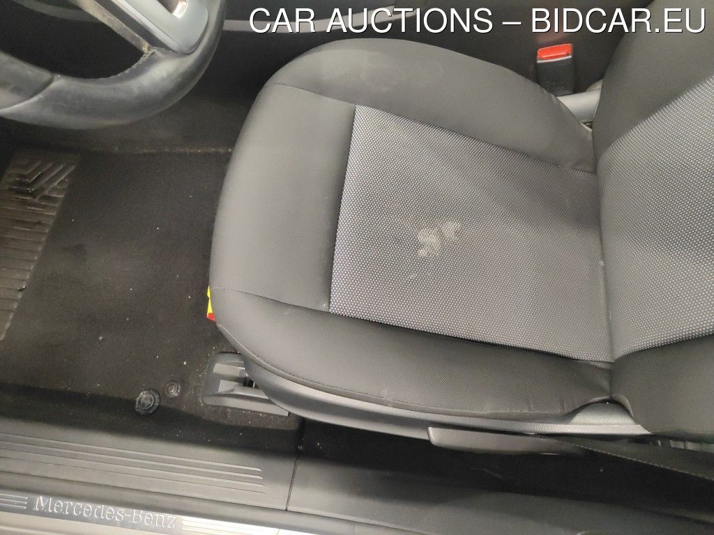 Mercedes A-klasse-lim-17 LIMOUSINE A 180D BUSINESS SOLUTION AUT. 4D, 2020