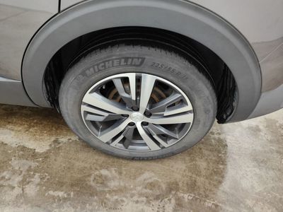 Peugeot 5008 1.5 BLUEHDI 96KW S&amp;S EAT8 ALLURE 5D, 2021