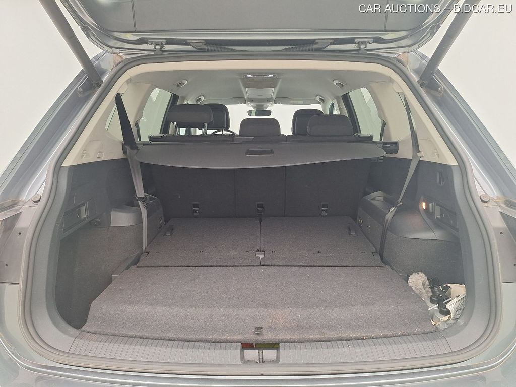 Volkswagen Tiguan-allspace ALLSPACE 17. VOLKSWAGEN TIGUAN ALLSPACE 1.5 TSI ACT DSG7 COMFOR, 2020