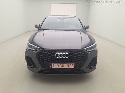 Audi Q3-sportback SB 19. AUDI Q3 SPORTBACK 35 TDI S TRONIC S LINE BUSINESS, 2020