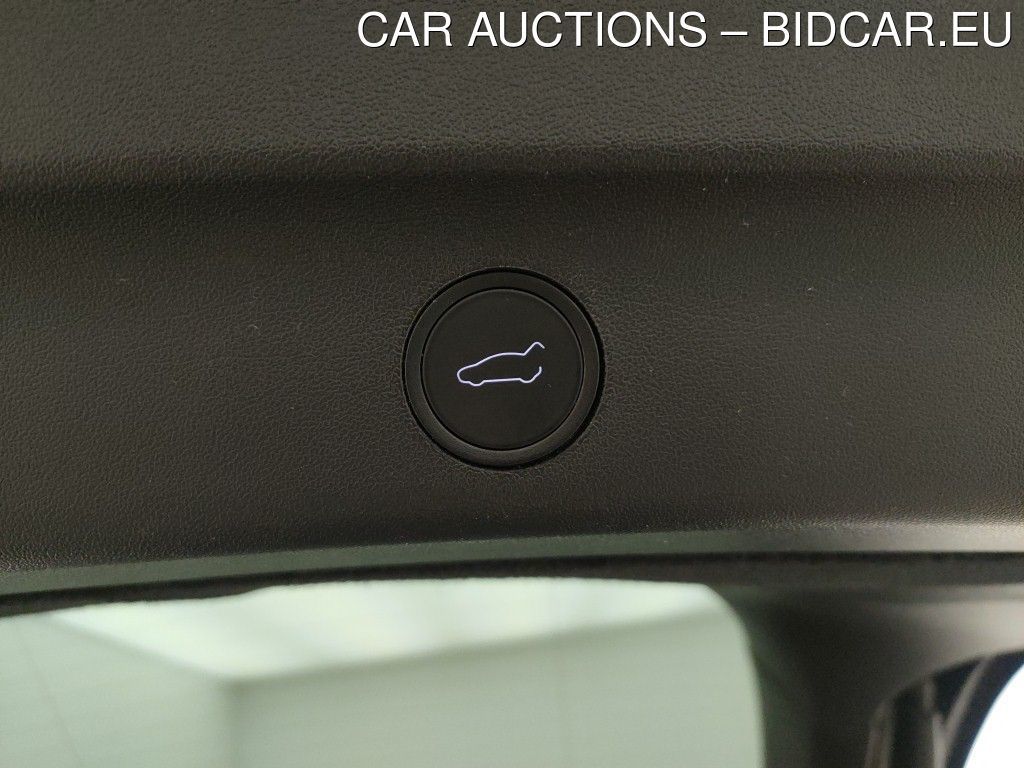Tesla Modely Y LONG RANGE DUAL MOTOR AWD 5D, 2024