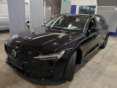 Volvo V60 B4 D Plus Dark, 2022