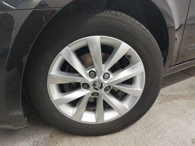 Skoda Octaviacombi-5e COMBI 1.6 CRTDI 85KW GREENTEC AMBITION 5D, 2018