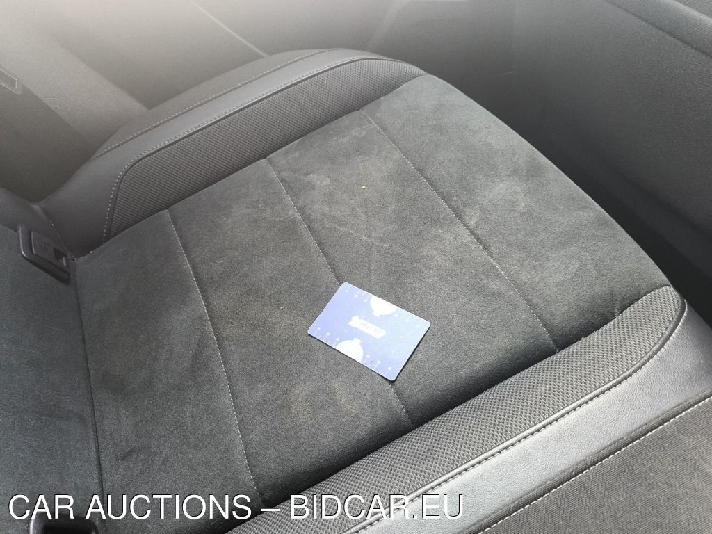Volkswagen T-roc-d11 1.0 TSI STYLE BUSINESS 5D, 2022