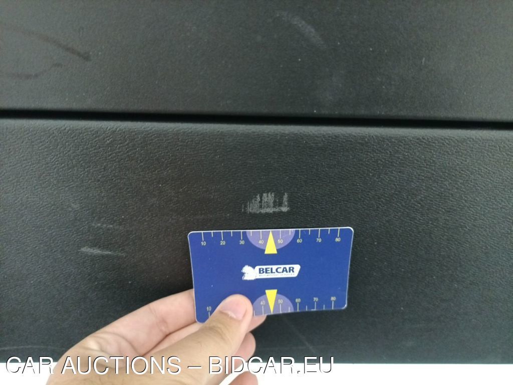 Volvo V60kombi B3 CORE DCT 5D, 2023