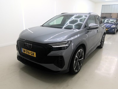 Audi Q4 e-tron 35 e-tron Launch edition Advanced 5d