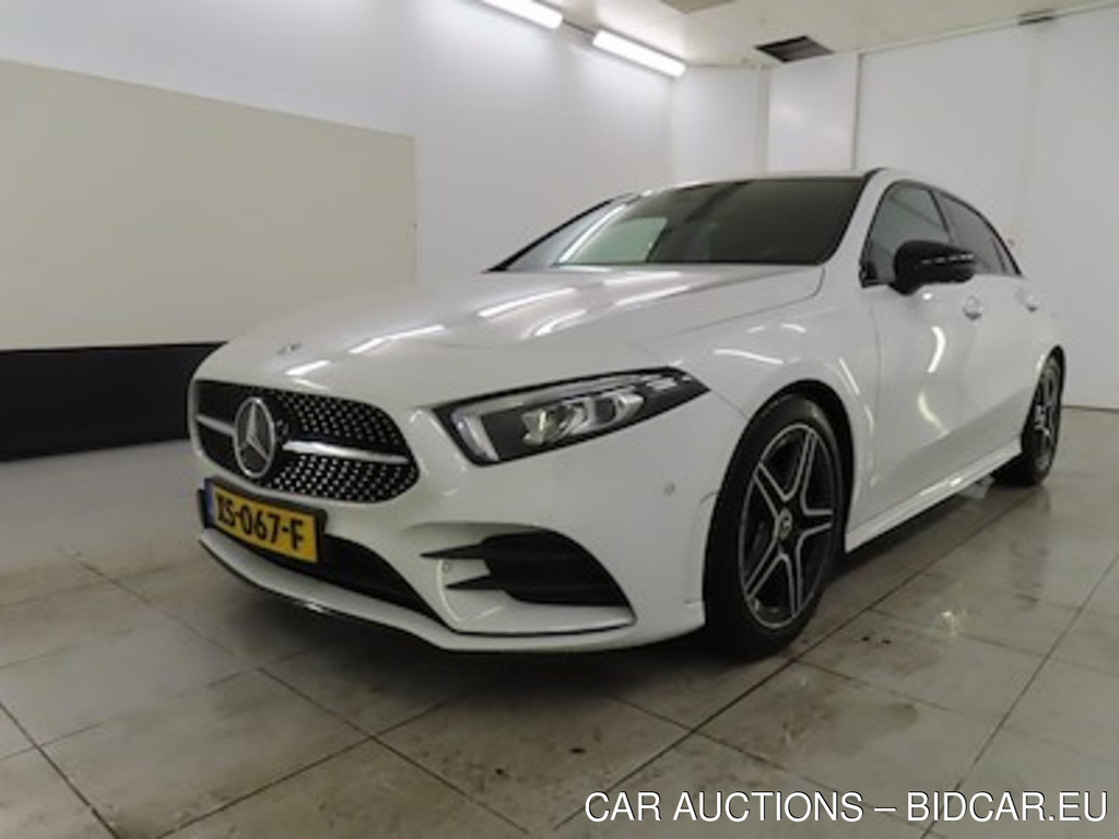 Mercedes-Benz A-Klasse A 180 136pk 7G-DCT Business Solution AMG Night Upgrade
