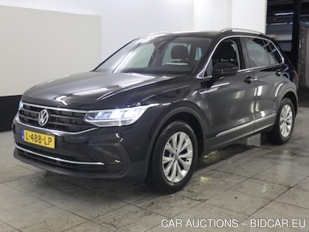 Volkswagen Tiguan 1.5 TSI 96kW Life Business 5d
