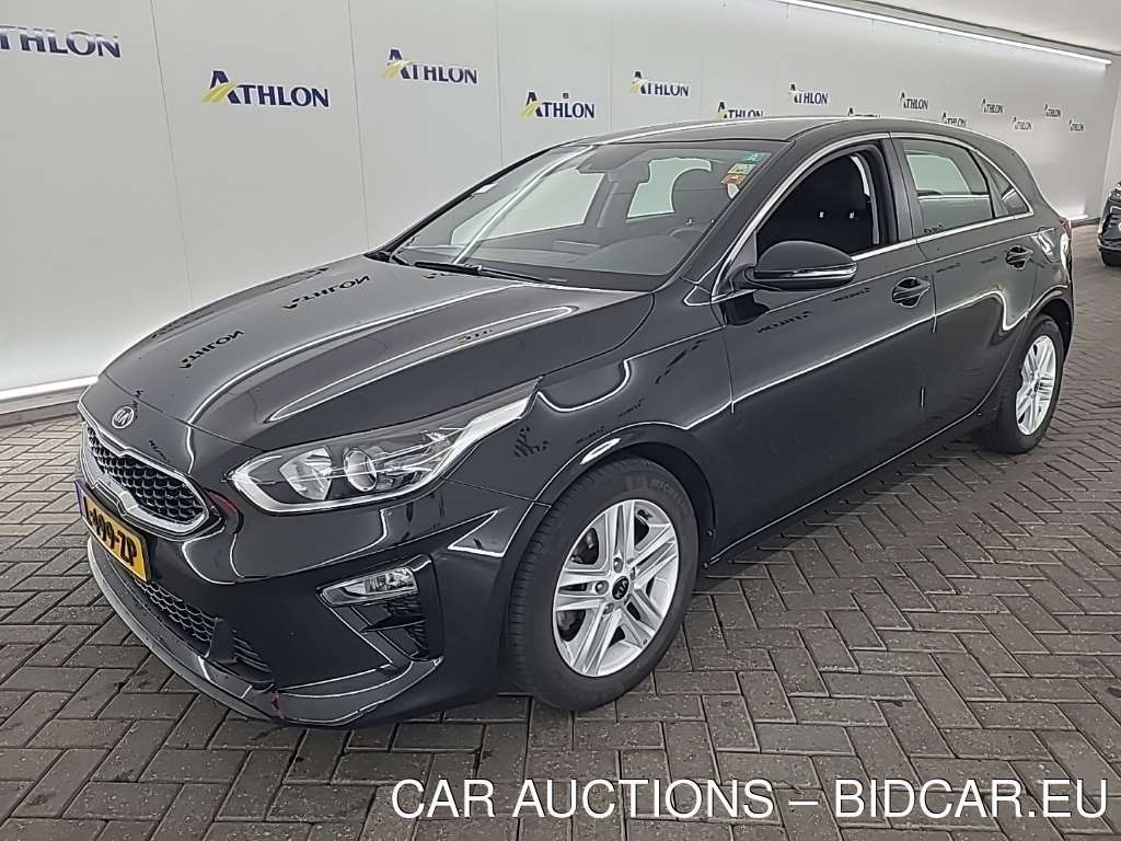 Kia Ceed 1.0 T-GDI MHEV DCT DYNAMICLINE 5D 88KW, 2021
