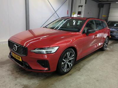 Volvo V60 Recharge T6 2.0 251kW AWD R-Design geartronic, 2021