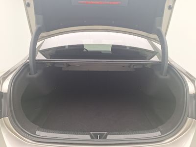 Mercedes A-klasse-lim-17 BERLINE 18. MERCEDES-BENZ A-KLASSE LIMOUSINE A 180 D DCT BUSIN, 2020