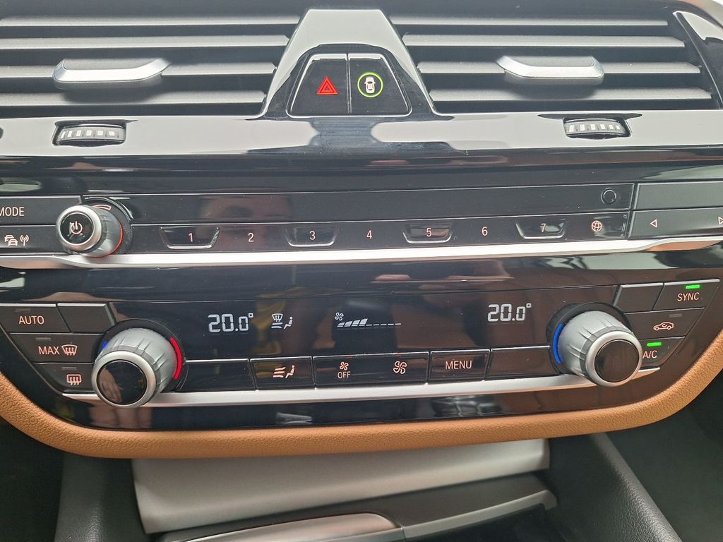 BMW Serie-5-touring TOURING 17. BMW 5 REEKS TOURING 520D AUT. (120 KW) 5D, 2020