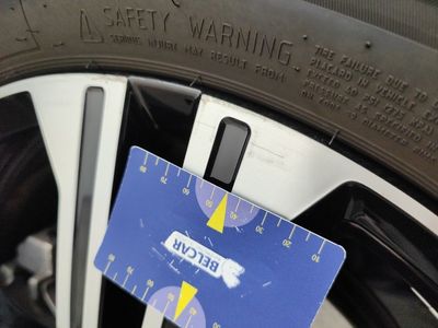 Volvo Xc40 T4 RECHARGE GEARTRONIC INSCRIPTION 5D, 2021