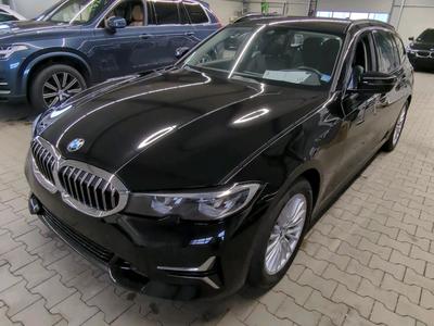 BMW 318D TOURING AUT. Luxury Line, 2022