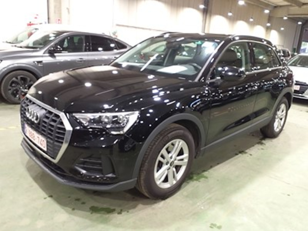 Audi Q3 1.5 35 TFSI S TRONIC BUSINESS EDITION