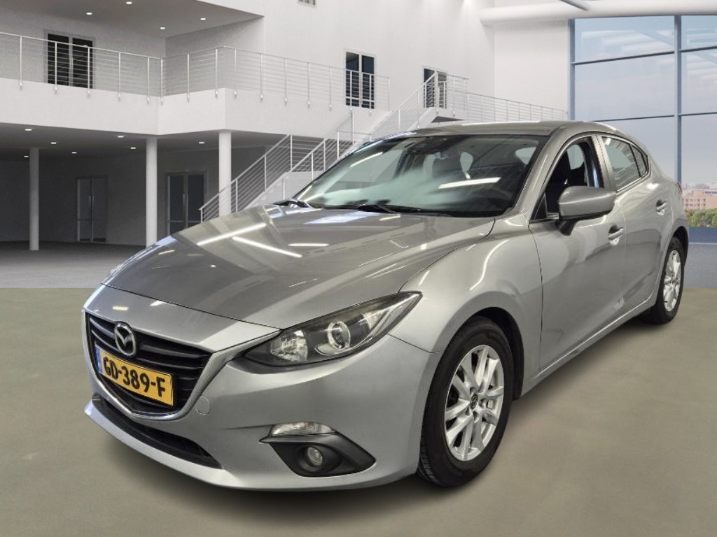 Mazda 3 2.0 SKYLEASE, 2015