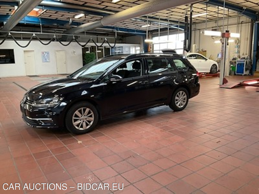 Volkswagen Golf 1.6 TDI Comfortline Connect Variant UA!