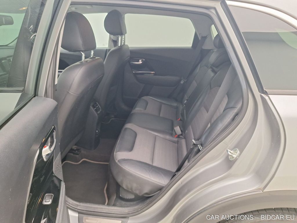 Kia Niro 16. KIA NIRO BUSINESS FUSION 1.6 GDI HEV 6DCT 5D, 2019