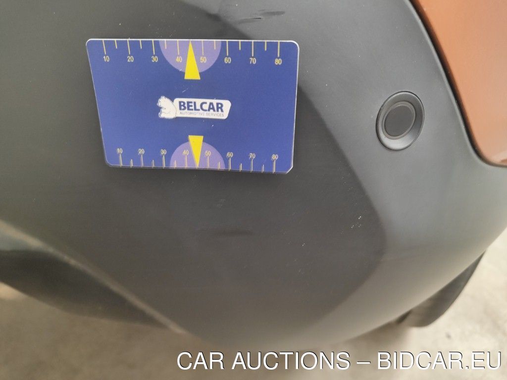 Citroen C4-lim 1.5 BLUEHDI 130 S&S EAT8 SHINE 5D, 2022
