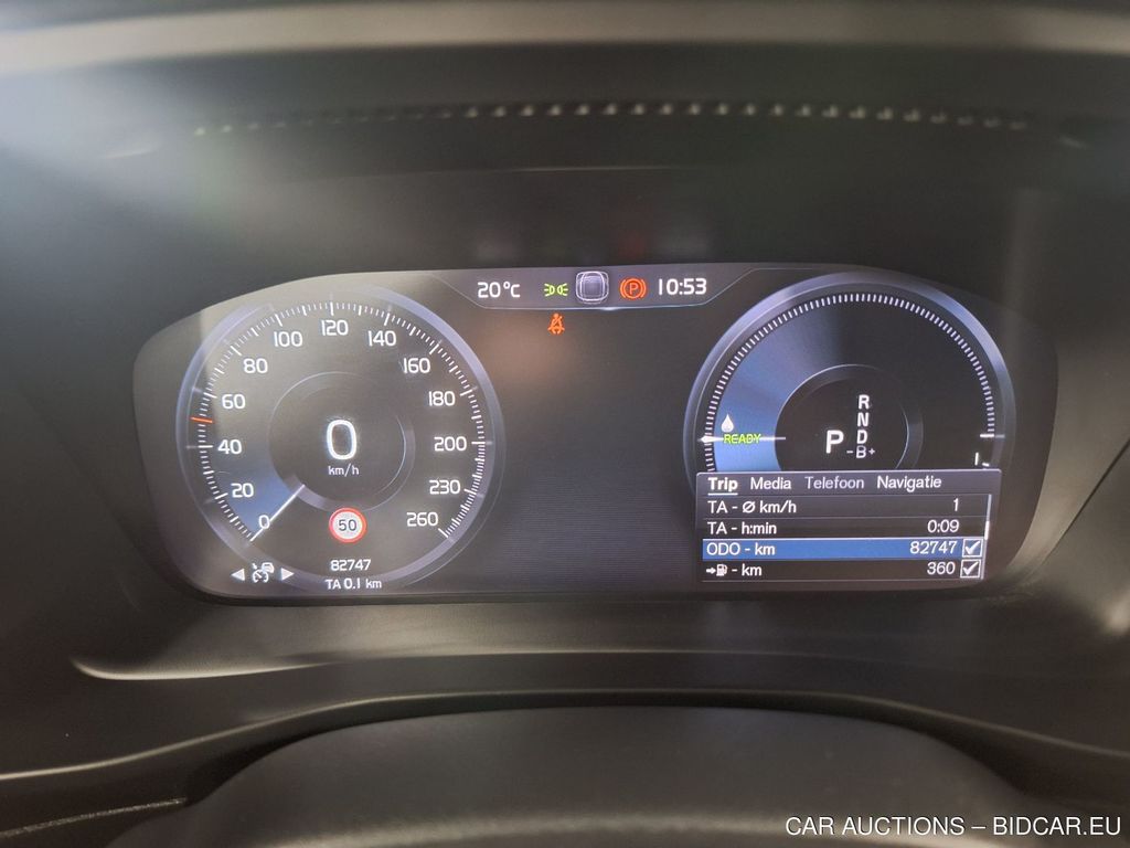 Volvo Xc40 17. VOLVO XC40 T5 RECHARGE GEARTRONIC INSCRIPTION 5D, 2021
