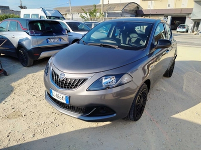 Lancia YPSILON ECOCHIC 1.0 FireFly 70cv S&S Hybrid SILVER, 2022