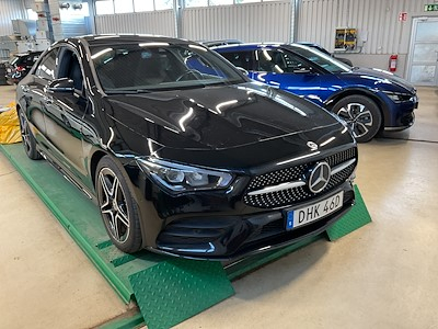 Mercedes-Benz CLA 200 d 4MATIC AMG-Line Nightpackage Premiumpkt Panorama