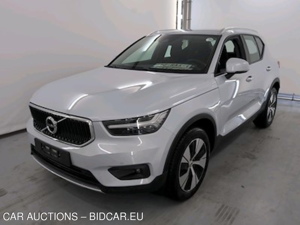 Volvo XC40 2.0 D3 GEARTRONIC MOMENTUM PRO Park Assist