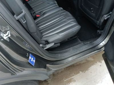 Peugeot 5008 1.5 BLUEHDI 96KW S&S EAT8 ALLURE 5D, 2020
