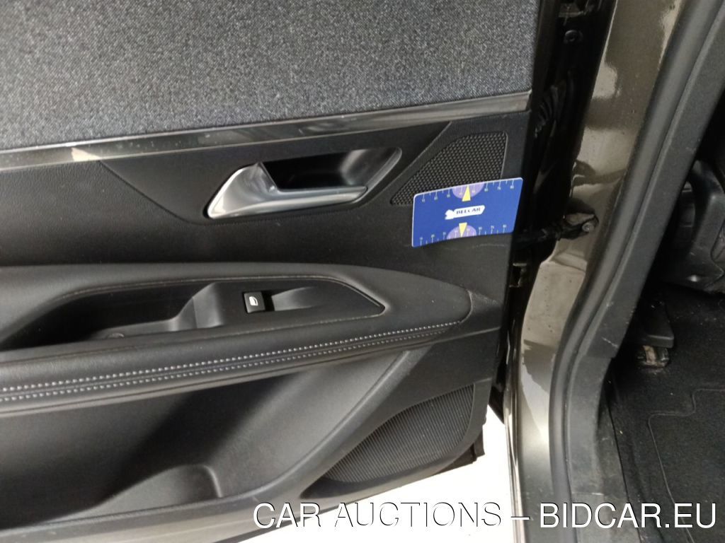 Peugeot 5008 1.5 BLUEHDI 96KW S&amp;S EAT8 ALLURE 5D, 2020