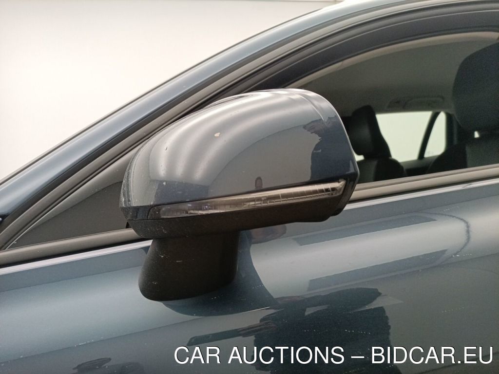 Volvo V60kombi CROSS COUNTRY D3 4X4 GEARTRONIC CROSS COUNTRY 5D, 2020