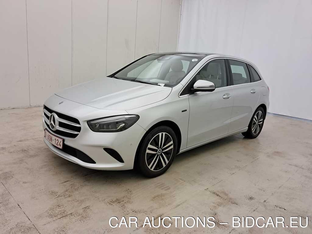 Mercedes B-Klasse B250e Business Solution 1.3i 218pk/cv 5p 8G-DCT, 2021