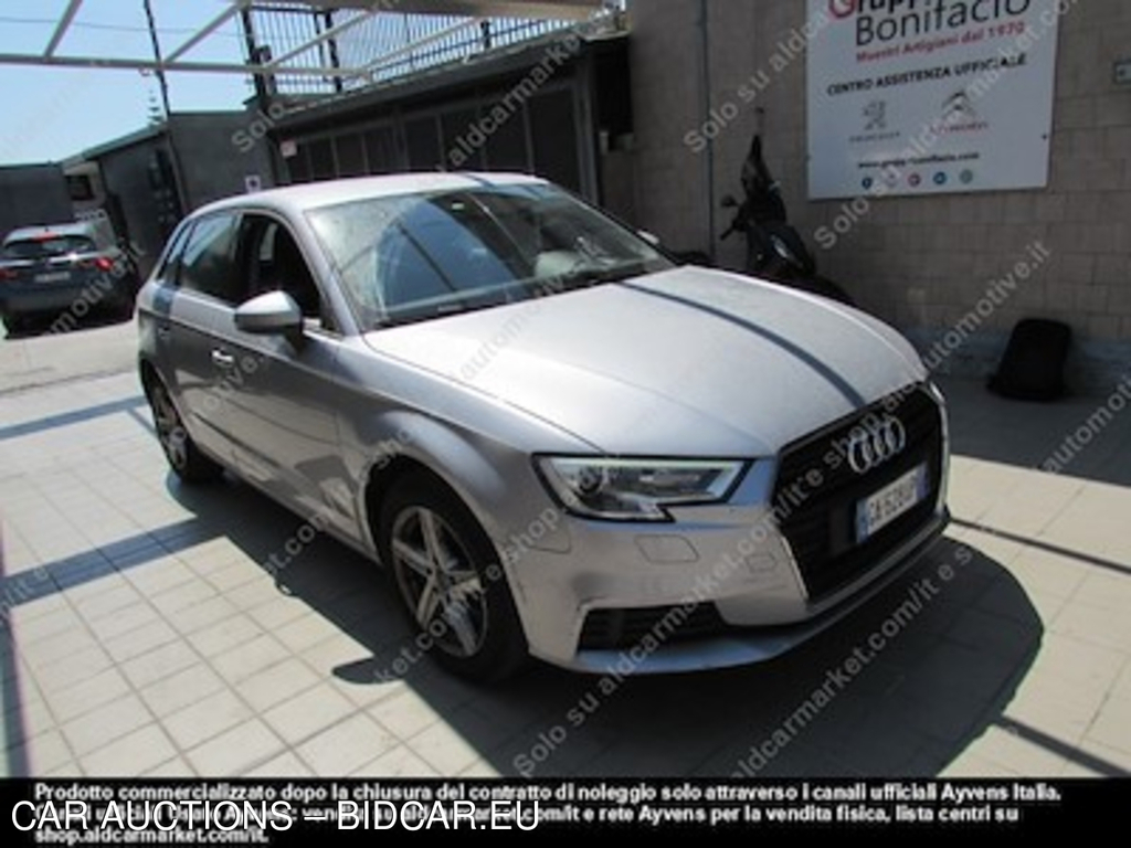 Audi A3 40 tdi quattro S -