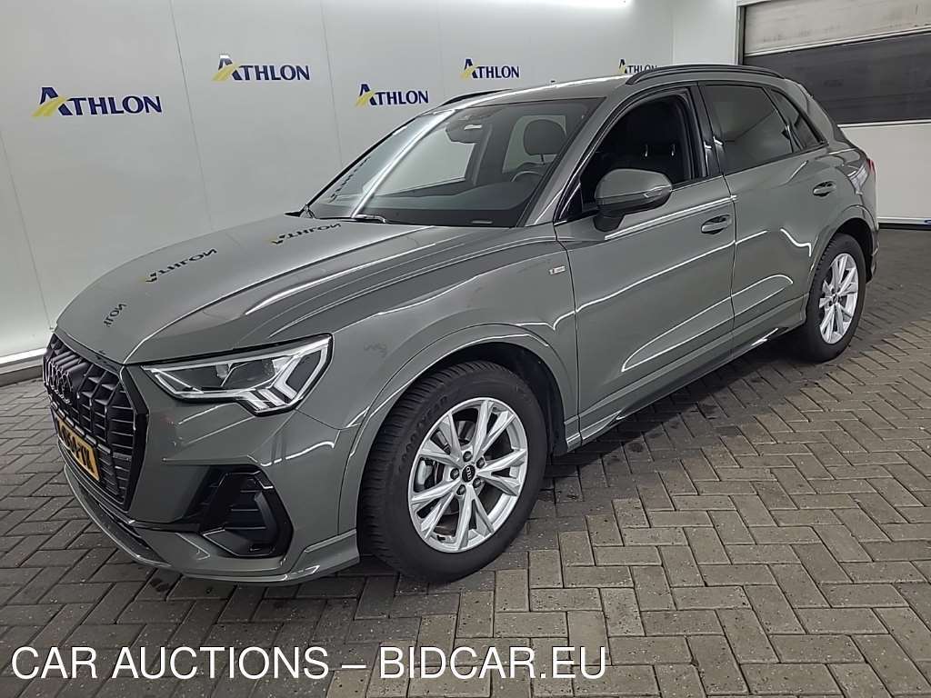 Audi Q3 35 TDI S TRONIC S EDITION 5D 110KW, 2021