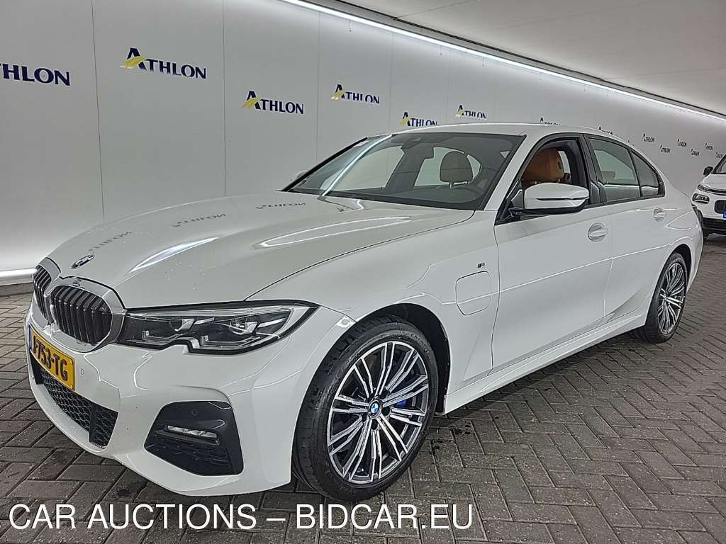 BMW 3 SERIE SEDAN 330E 4D 215KW, 2020