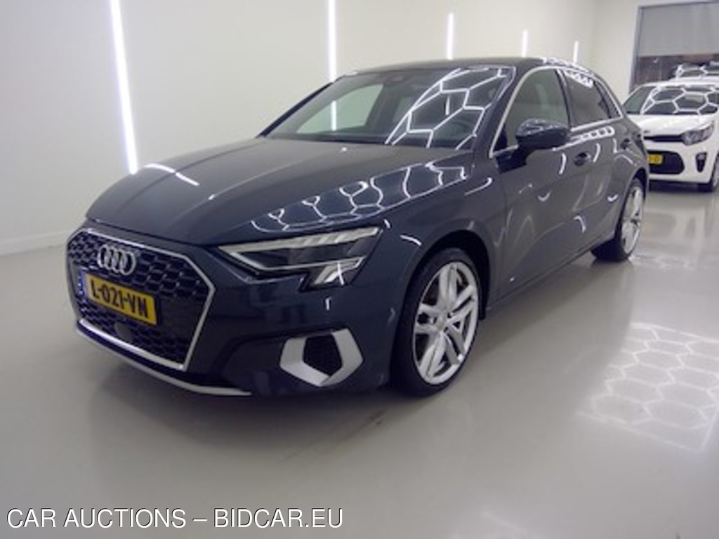 Audi A3 sportback 30 TFSI S tronic Business edition 5d