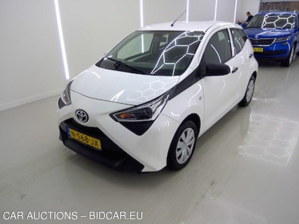 Toyota Aygo 1.0 VVT-i x-fun